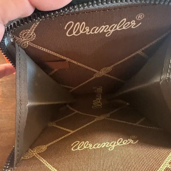 Wrangler blue/ Black Leather Crossbody Wallet - Picture 7 of 8